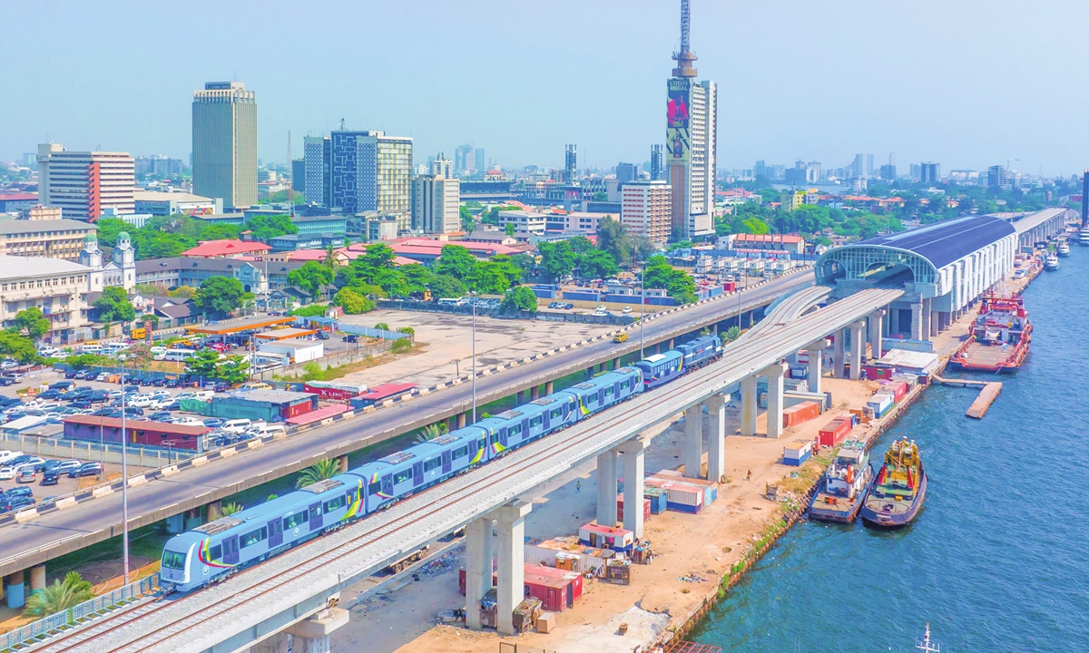 A train of a light rail project undertaken by a Chinese firm runs during a completion ceremony in Lagos, Nigeria in Lagos, Nigeria on December 21, 2022. Photo: Xinhua
