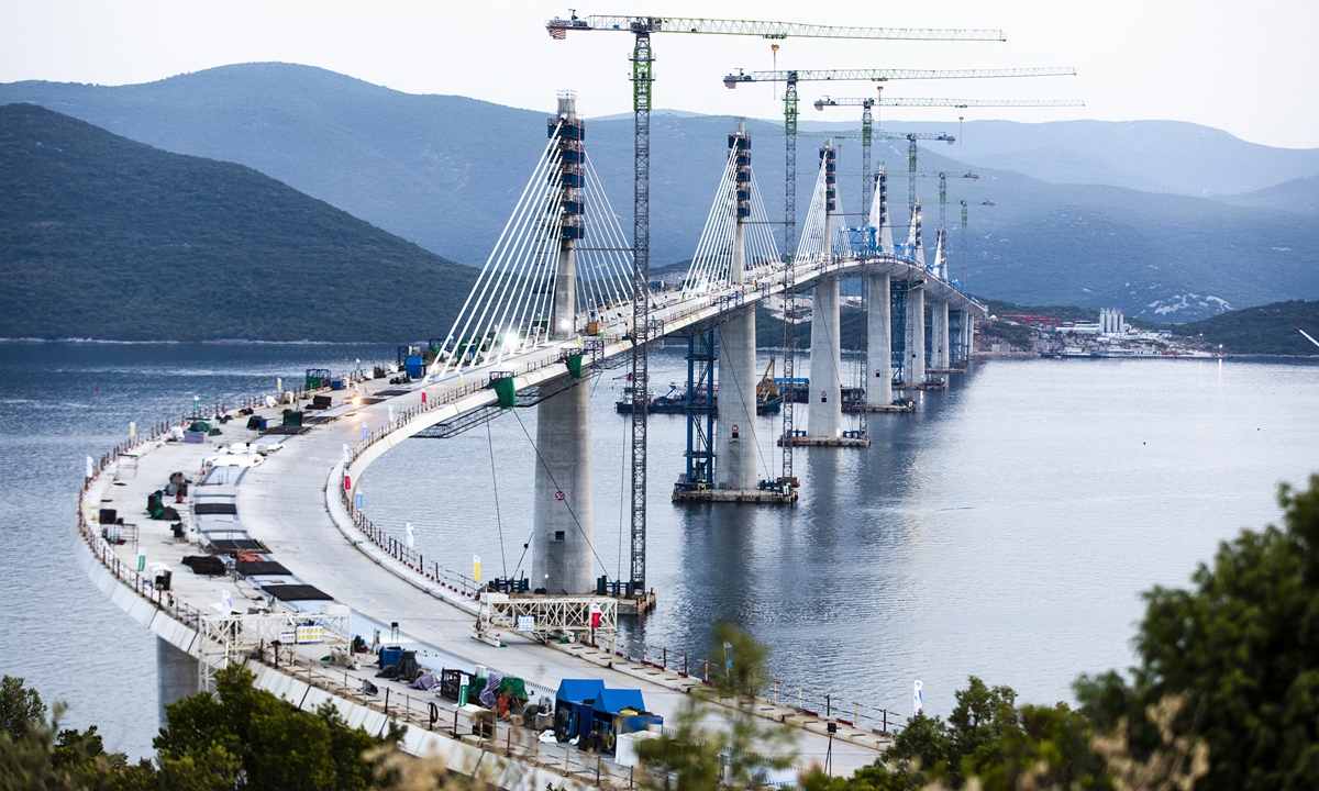 A view of the construction of Peljesac Bridge in Komarna, Croatia on July 28, 2021.Photo: VCG