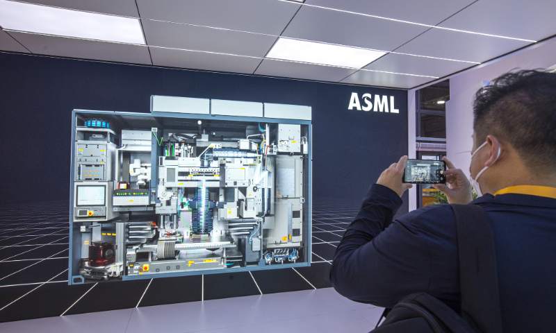 Netherlands softens tone over ASML sales to China