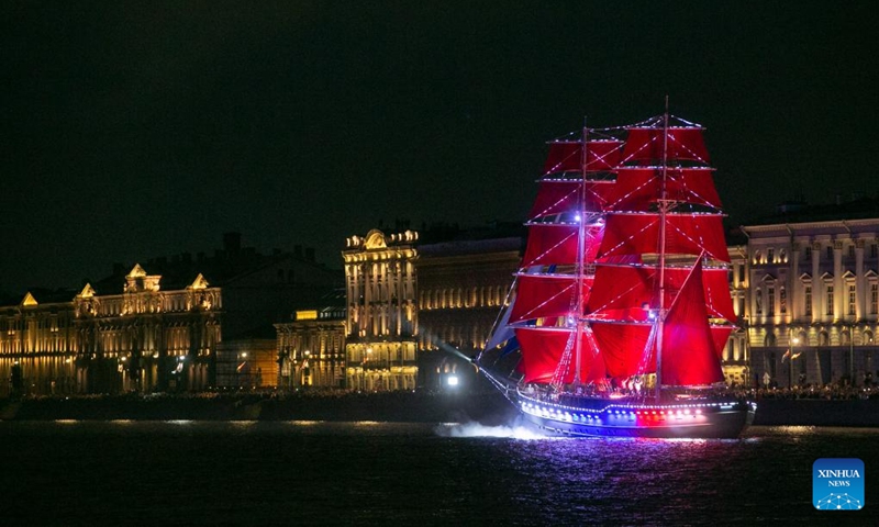 This photo taken on June 25, 2023 shows a ship with scarlet sails in celebration of the Scarlet Sails festival in St. Petersburg, Russia. The Scarlet Sails festival, commemorating school graduation for students, is held in St. Petersburg annually at the end of June.(Photo: Xinhua)