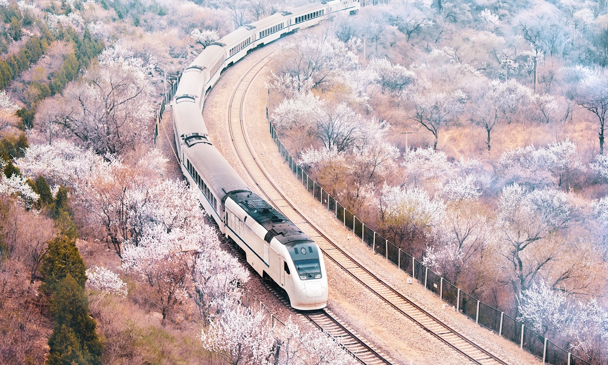 The Beijing-Zhangjiakou high-speed railway Photo: VCG