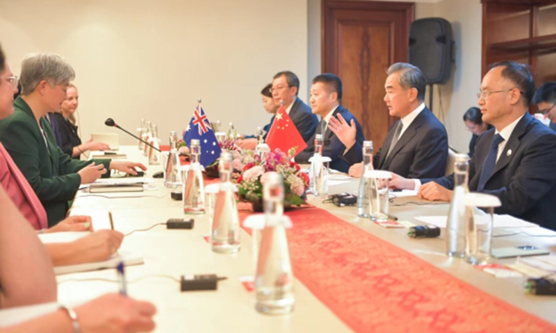 Director of the Office of the Central Commission for Foreign Affairs Wang Yi meets with Australian Foreign Minister Penny Wong on July 13, 2023 in Jakarta. Photo: fmprc.gov.cn