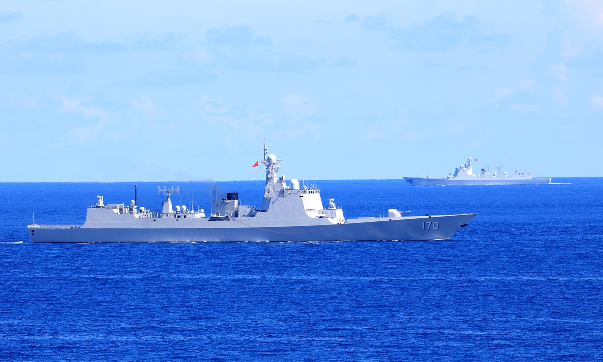Chinese warships sail in the South China Sea on July 15, 2021. Photo: VCG