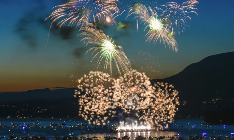 Fireworks presented by team Philippines light up the sky at English Bay in Vancouver, British Columbia, Canada, July 29, 2023. The fireworks show marked the final fireworks performance of the 31st Celebration of Light fireworks competition. (Photo by Liang Sen/Xinhua)