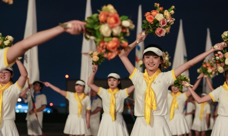 A welcoming ceremony is held upon the arrival of Georgian Prime Minister Irakli Garibashvili in Chengdu, capital city of southwest China's Sichuan Province, July 26, 2023.
Garibashvili on Wednesday arrived in Chengdu to attend the opening ceremony of the 31st summer edition of the FISU World University Games and visit China. (Xinhua/Jiang Hongjing)