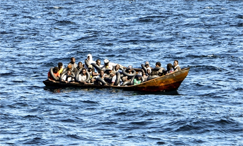 Waiting for rescue - Global Times