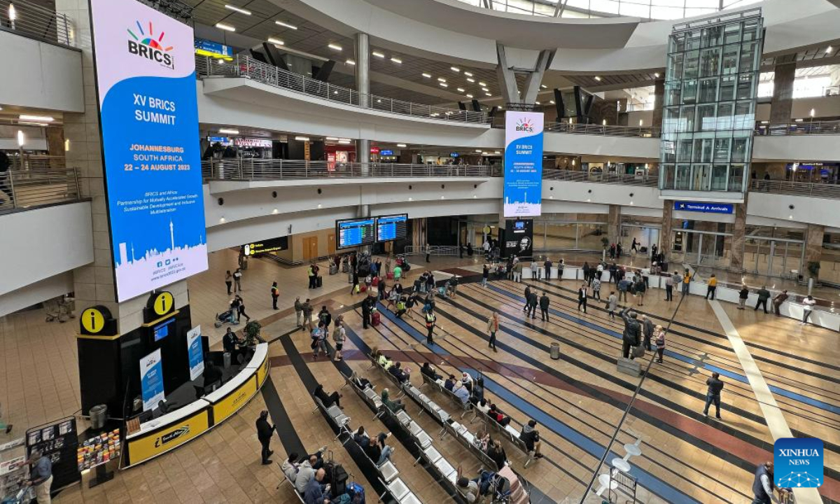 Electronic screens of the 15th BRICS summit are seen at the O.R. Tambo International Airport in Johannesburg, South Africa, Aug 16, 2023. The 15th BRICS summit is to be held in Johannesburg, South Africa, on Aug 22-24. Photo:Xinhua