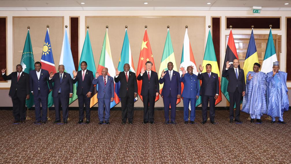 Chinese President Xi Jinping poses for a group photo with participants attending the China-Africa Leaders' Dialogue in Johannesburg, South Africa, Aug 24, 2023. Photo:Xinhua