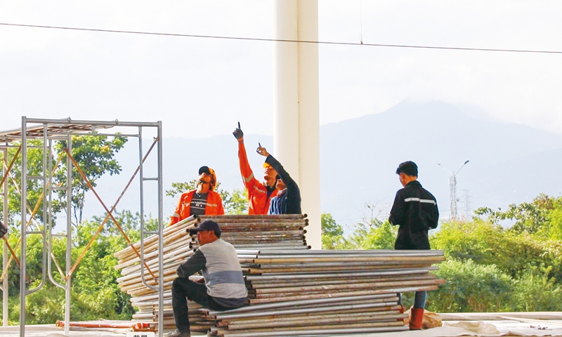 Indonesian workers are busy working at a construction site for the Tegalluar Station, Bandung, Indonesia.Photo: He Zhuoqian/GT