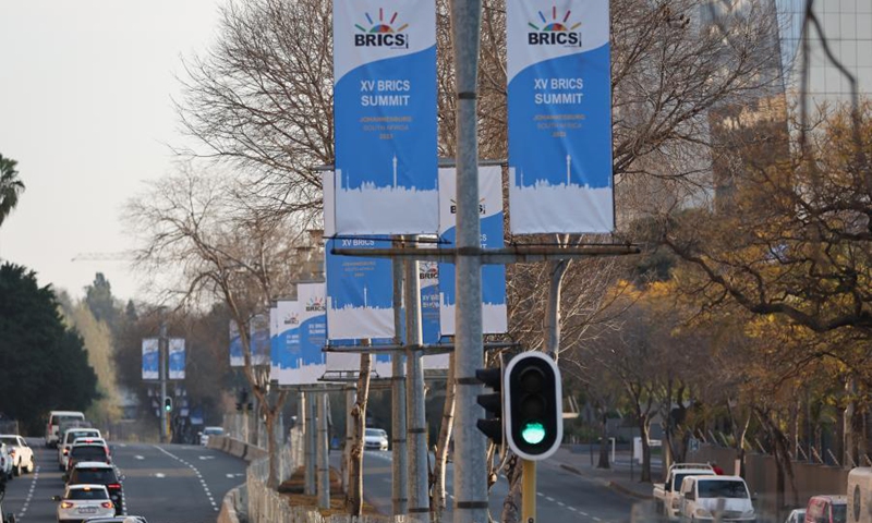 Posters are hung in a street to welcome the upcoming BRICS summit in Johannesburg, South Africa, Aug 20, 2023. The 15th BRICS summit is to be held in Johannesburg from Aug. 22 to 24. Photo: China News Service