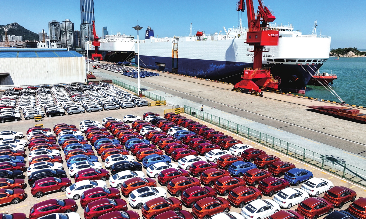 A ro-ro ship docks at a pier in Lianyungang port, East China's Jiangsu Province, to load vehicles headed to overseas markets on August 23, 2023. From January to July this year, the port exported a total of 195,000 vehicles, up 89.1 percent year-on-year. Photo: VCG