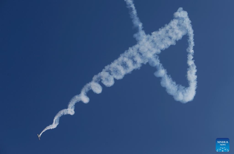 An airplane performs during the 2023 Bucharest International Air Show & General Aviation Exhibition in Bucharest, Romania, Aug. 26, 2023. Photo: Xinhua