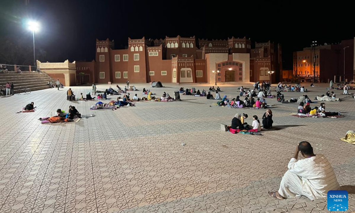 This photo taken with a mobile phone shows residents taking shelter at an open space after an earthquake in Ouarzazate, Morocco, Sep 9, 2023. Photo:Xinhua