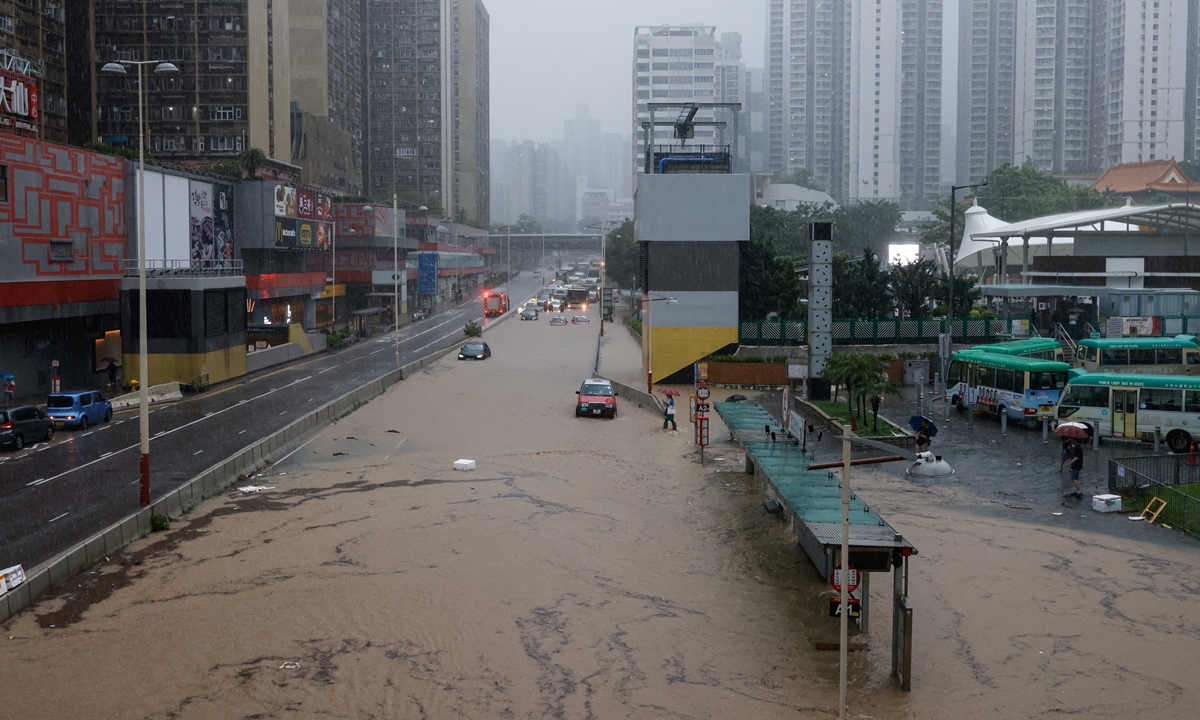 Record-breaking downpours caused by typhoon Haikui hits Hong Kong Special Administrative Region, September 8, 2023. Photo: from IC. 