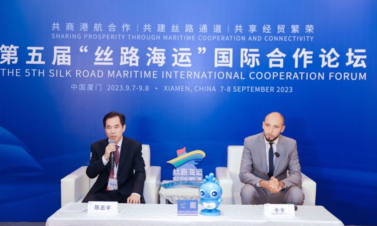 Chen Zhiping (L), chairman of Fujian Provincial Port Group Co and Karim Fahssis, Head of Decarbonisation - China, A.P. Moller - Maersk Photo: Courtesy of the fifth 