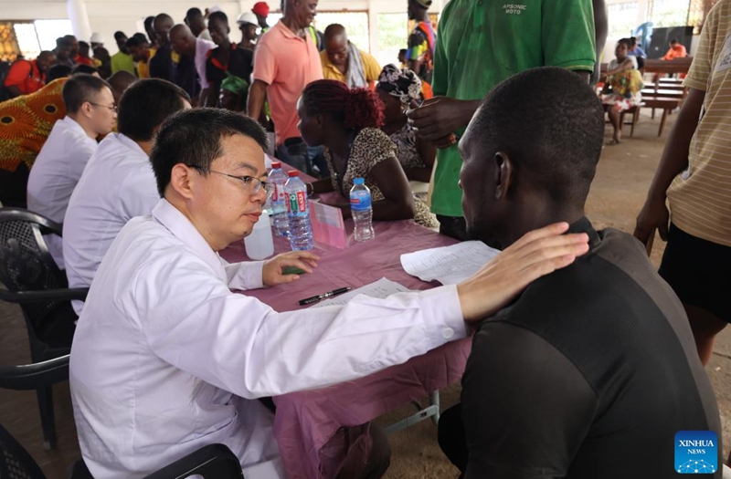 A Chinese doctor checks up on a local patient in the Akuse community in the Eastern Region, Ghana, Sept. 8, 2023. Photo: Xinhua