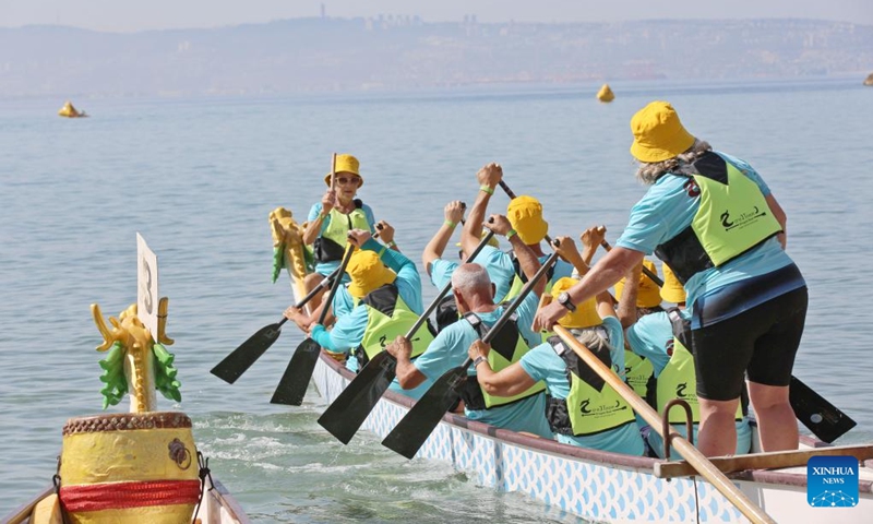 Participants compete during a dragon boat race in Akko, Israel, on Sept. 8, 2023. A dragon boat race was held in northern Israel on Friday, with hundreds of paddlers from 17 teams nationwide competing in the Mediterranean Sea. Photo: Xinhua