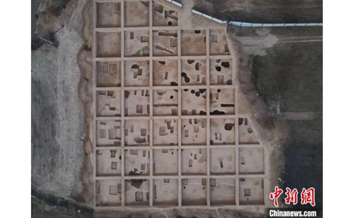 Photo: Screenshot from online