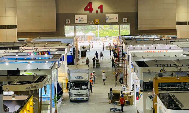 Exhibitors are busy arranging their booths and banners on October 13, 2023 for the 134th edition of China Import and Export Fair, commonly known as the Canton Fair, which will be held from October 15 to November 4 in Guangzhou, South China’s Guangdong Province. Photo: Chi Jingyi/GT