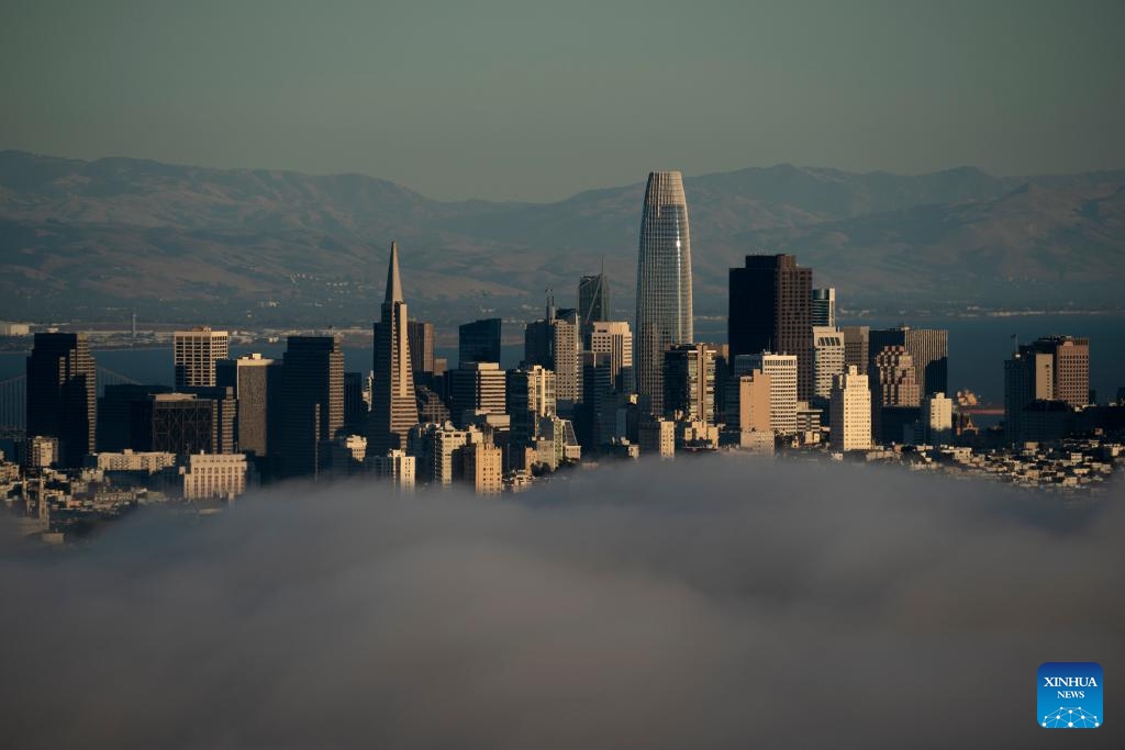 This photo taken on Oct. 17, 2023 shows thick clouds in San Francisco, the United States.(Photo: Xinhua)