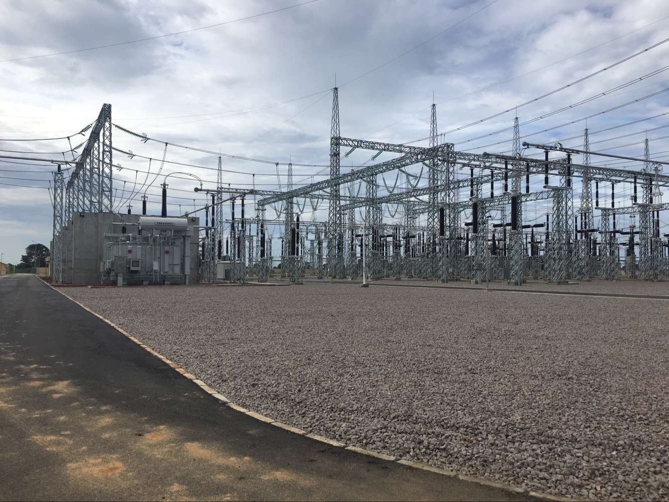 The Soyo-Kapary Power Transmission and Transformation Project in Angola Photo: Courtesy of PowerChina