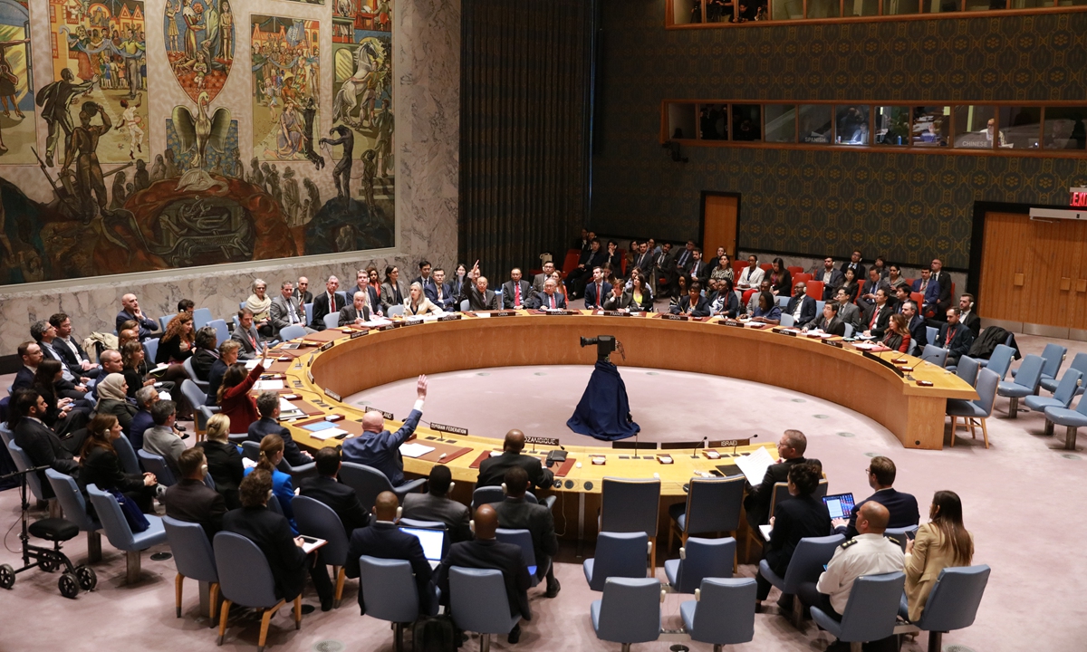 The UN Security Council votes on a draft resolution on Israel-Palestine conflict at the UN headquarters in New York, on October 25, 2023. China vetoed the draft resolution, pointing out that the draft is seriously out of balance and confuses right and wrong. Photo: Xinhua