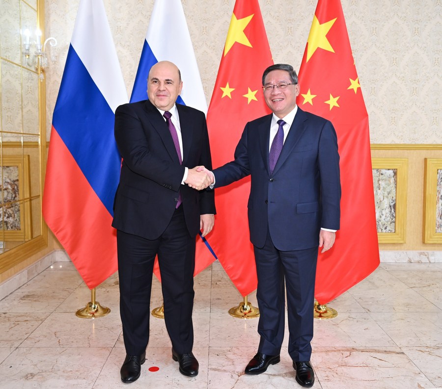 Chinese Premier Li Qiang meets with Russian Prime Minister Mikhail Mishustin on the sidelines of the 22nd Meeting of the Council of Heads of Government of the Shanghai Cooperation Organization (SCO) Member States in Bishkek, Kyrgyzstan, Oct. 25, 2023.(Photo: Xinhua)