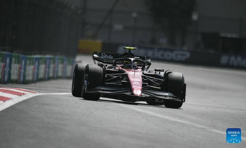 Alfa Romeo's Chinese driver Zhou Guanyu competes during a practice session of the 2023 Formula One Mexico City Grand Prix at the Hermanos Rodriguez Circuit in Mexico City, Mexico, Oct. 27, 2023. (Photo: Xinhua)
