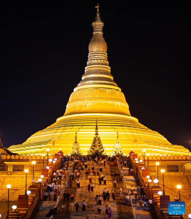 People visit the Uppatasanti Pagoda during the Thadingyut Festival in Nay Pyi Taw, Myanmar, Oct. 29, 2023. Myanmar's traditional Thadingyut festival starts on Oct. 28 this year. The Thadingyut Festival, known as the the lighting festival, is traditionally celebrated for three days. (Photo: Xinhua)