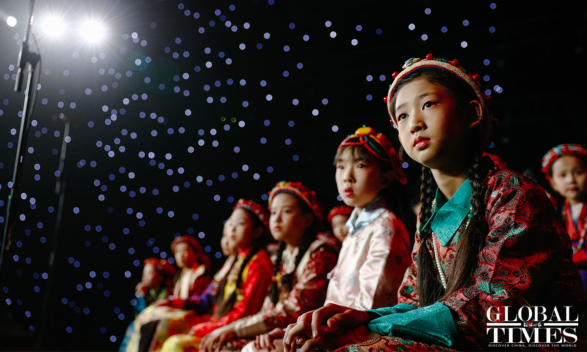 The young singers of the Qomolangma Children's Choir participated in the recording of a music program at China Central Television in Beijing on November 24, 2023. (Photos: Li Hao/GT)