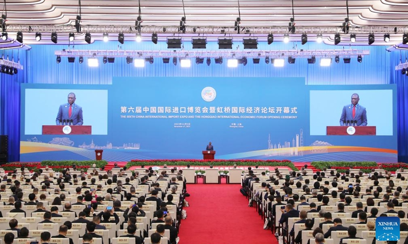 South African Deputy President Paul Mashatile addresses the opening ceremony of sixth China International Import Expo (CIIE) and the Hongqiao International Economic Forum in east China's Shanghai, Nov. 5, 2023. (Photo: Xinhua)