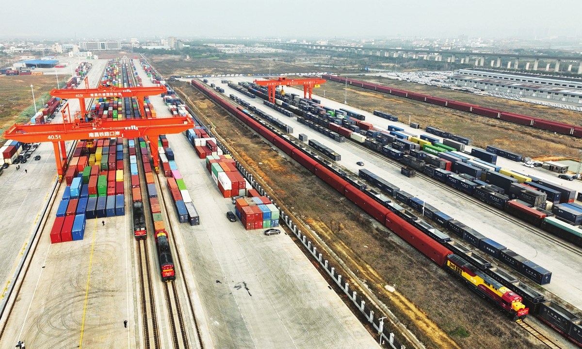 Three freight trains including a China-Europe freight train dedicated to Silk Road e-commerce depart from Nanchang city, East China's Jiangxi Province on March 2, 2023. The Silk Road e-commerce freight train departed from Nanchang to Moscow via Manzhouli port in North China's Inner Mongolia Autonomous Region. Photo: cnsphoto