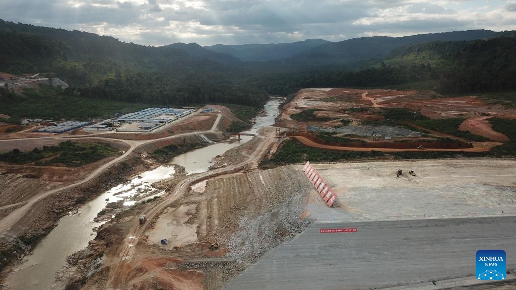 This aerial photo taken on Nov. 29, 2023 shows the construction site of the Chinese-invested Cambodia Upper Tatay Hydropower Station in Koh Kong province, Cambodia. The project of the Chinese-invested Cambodia Upper Tatay Hydropower Station will increase the reliable source of clean energy in Cambodia, contributing further to socioeconomic development and poverty reduction, Cambodian Prime Minister Hun Manet said on Thursday.(Photo: Xinhua)