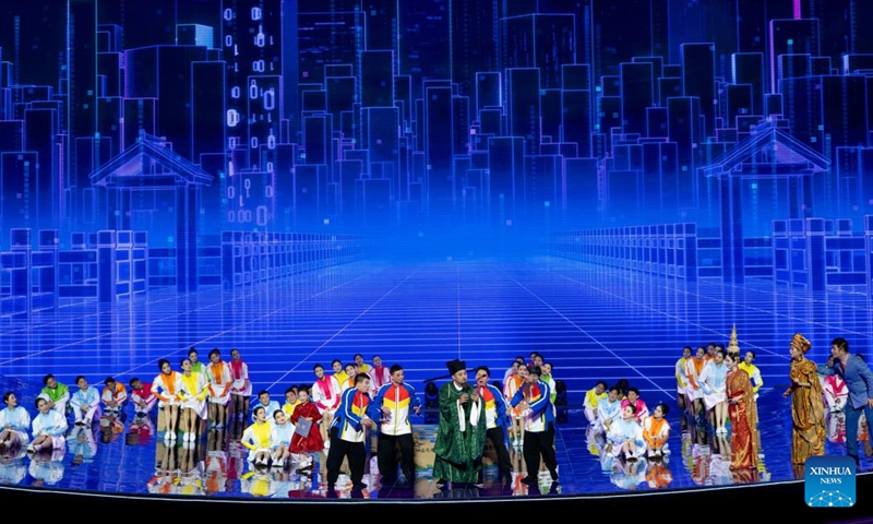 Actors perform during the opening ceremony of the fifth Maritime Silk Road International Arts Festival in Quanzhou, southeast China's Fujian Province, Dec. 8, 2023. The fifth Maritime Silk Road International Arts Festival kicked off Friday in Quanzhou in east China's Fujian Province, a city widely believed to be the starting point of the ancient Maritime Silk Road. (Photo: Xinhua)