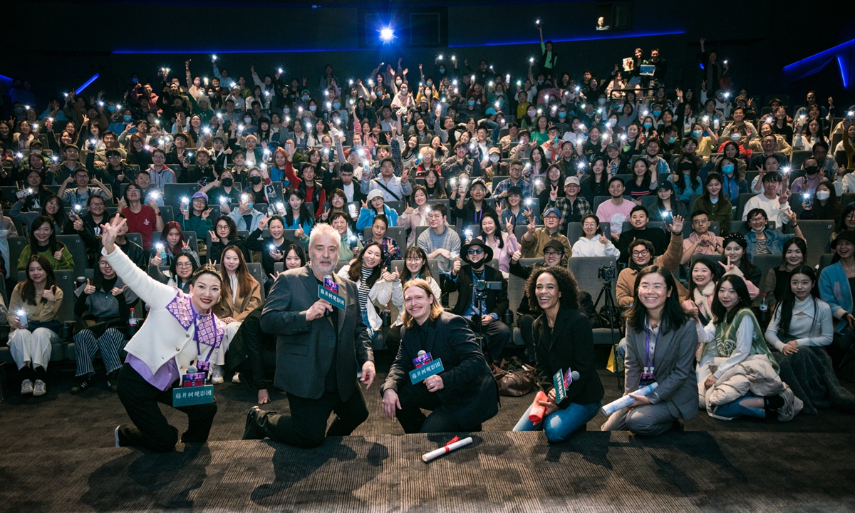 Group photo of the event. Photo: Courtesy of Teng Jing Shu Film Club