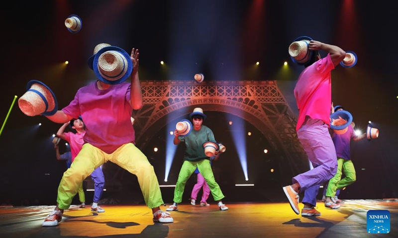 Chinese acrobats perform during the fabulous night at Cirque Phoenix in Paris, France, Dec. 8, 2023. Acrobats from Dalian Cirque of China performed here on Friday night. (Photo: Xinhua)