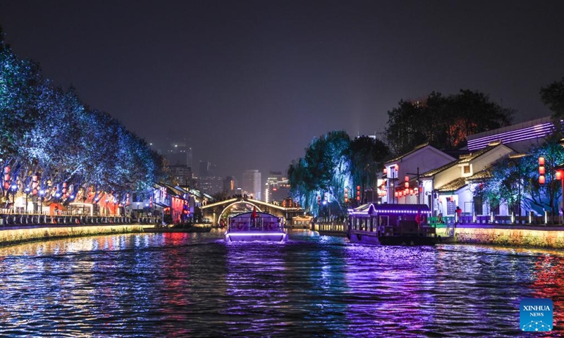 This photo taken on Dec. 7, 2023 shows the view of a historical and cultural district along the Grand Canal in Wuxi, east China's Jiangsu Province. (Photo: Xinhua)