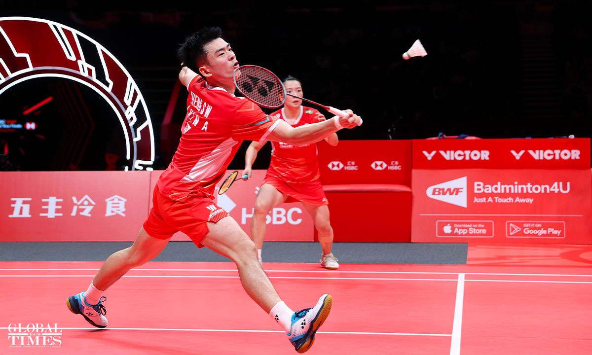 China defeats South Korea in mixed doubles group B match at BWF World ...