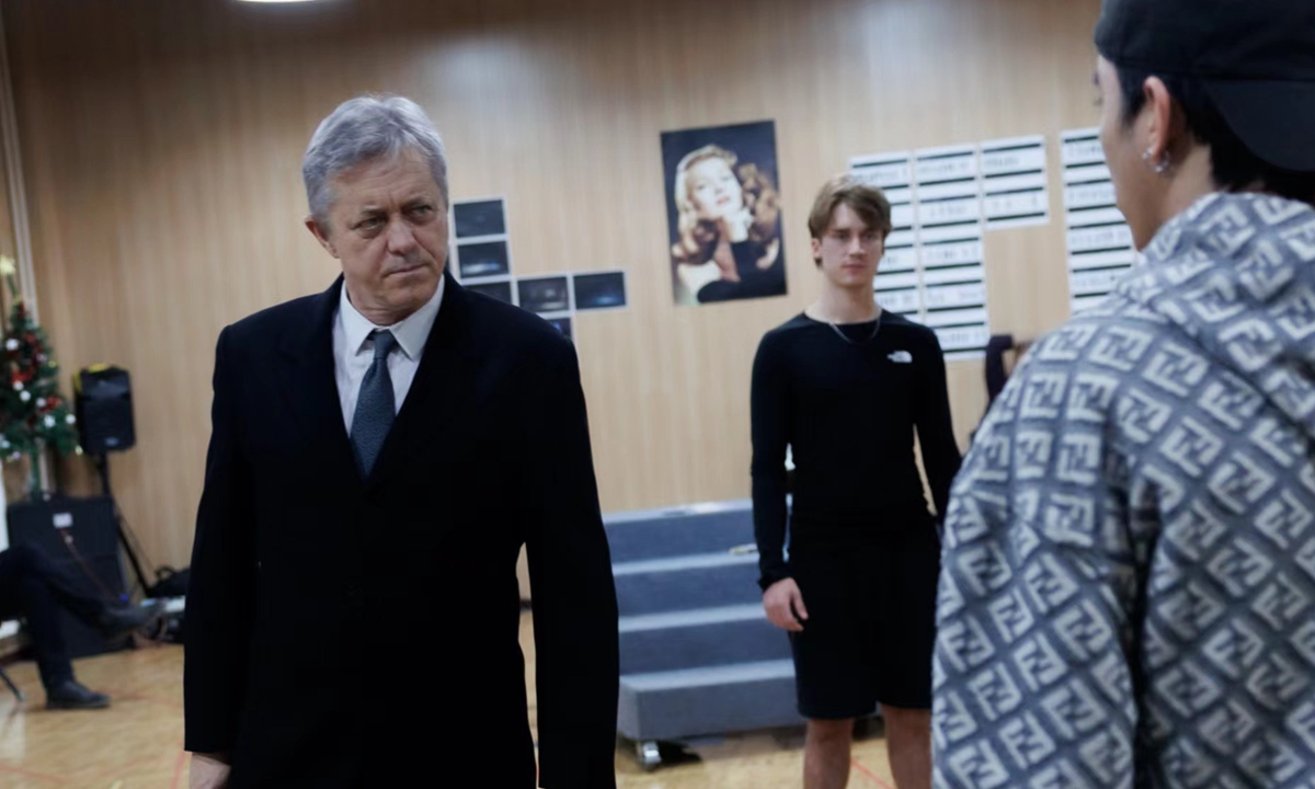 Actor Andy Friend (left), who plays Greg Stammas in the play  Photo: Courtesy of Longma Entertainment