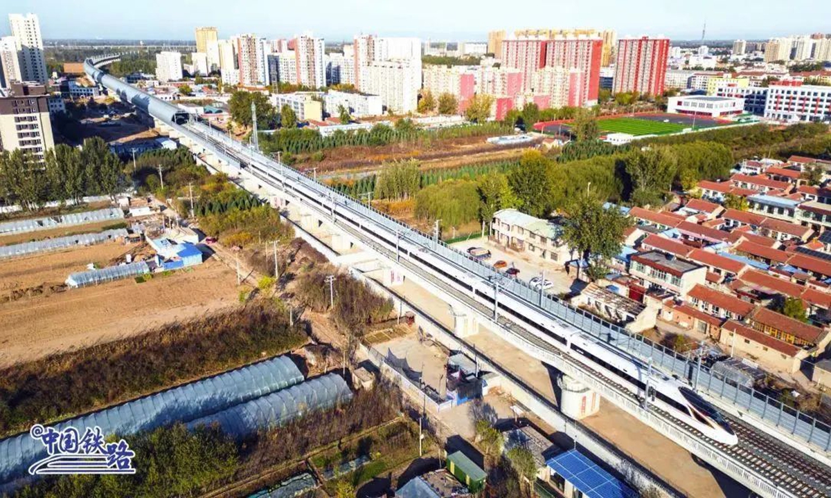 New railroad linking Tianjin city with Beijing Daxing airport starts commercial operation Monday