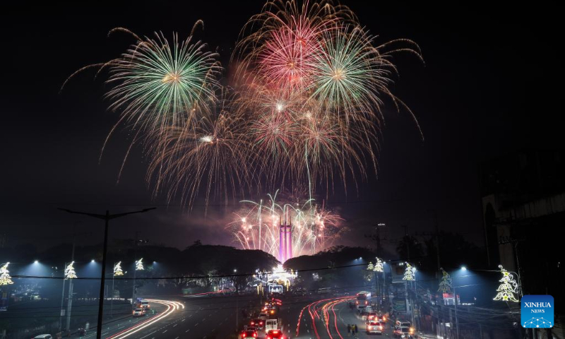 Fireworks are displayed during the New Year celebration in Manila, the Philippines, on Jan. 1, 2024. (Xinhua/Rouelle Umali)
