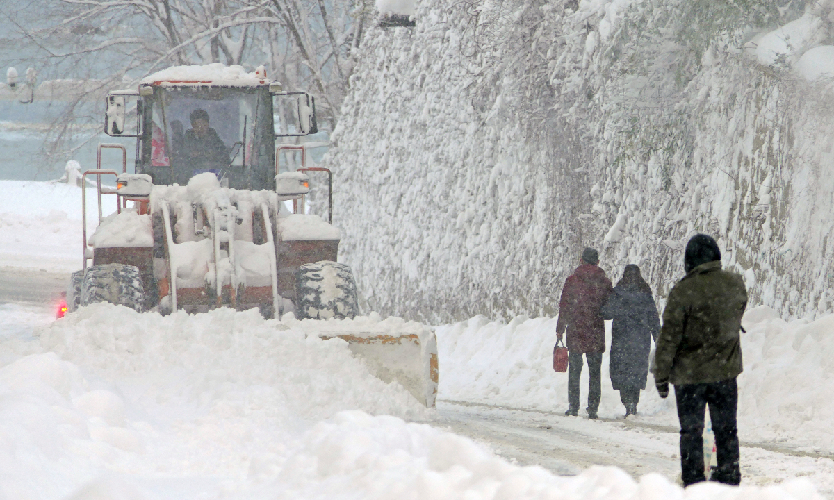 Over 20 provinces across China expect to suffer freezing temps due to new cold front
