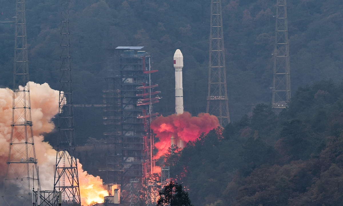 Carrying the 57th and the 58th satellites of the BDS system, a Long March-3B carrier rocket and the Yuanzheng-1 upper stage attached to the carrier rocket thundered into the sky from the Xichang Satellite Launch Center in Southwest China's Sichuan Province on Tuesday morning. Photos: Deng Xiaoci/GT