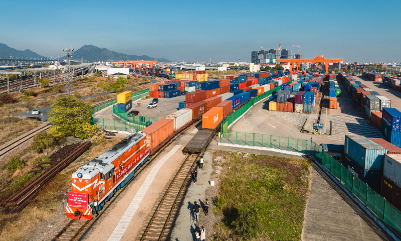 A China-Europe freight train departs from Yiwu, East China's Zhejiang Province, heading to Budapest, on November 21, 2023. Photo: VCG