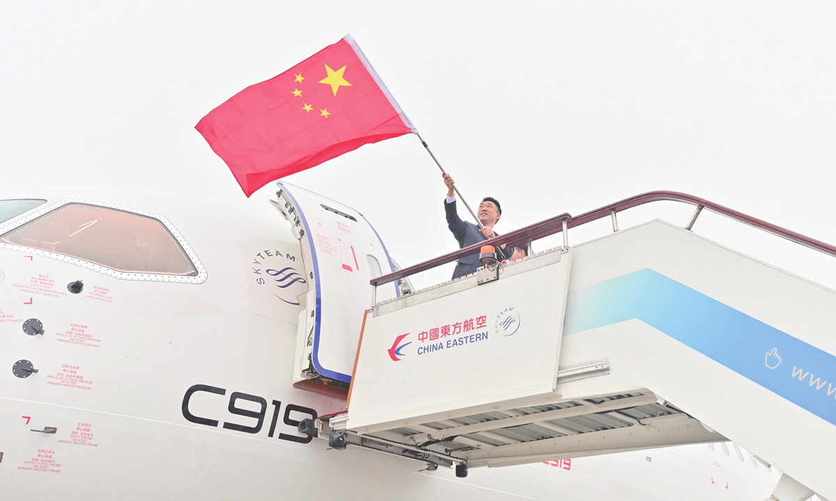 China Eastern Airlines accepts China's first domestically made passenger plane, the C919, on December 9, 2022, ahead of its maiden commercial flight. Photo: IC