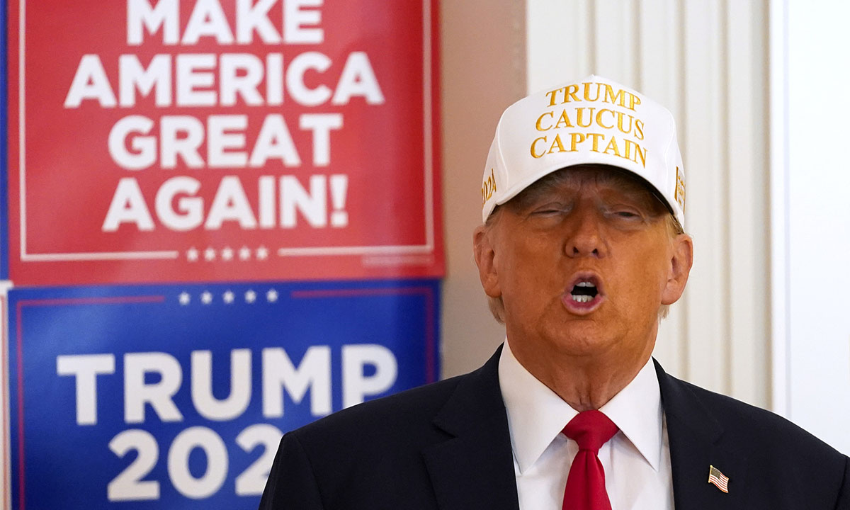 Republican presidential candidate former US president Donald Trump speaks to volunteers at Hotel Fort Des Moines in Des Moines, Iowa, January 14, 2024. Photo: VCG