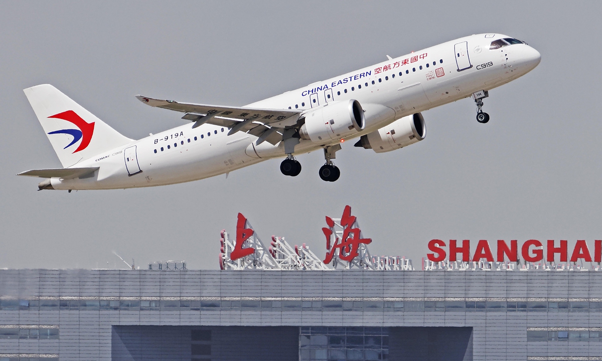 China's first domestically made passenger plane C919 takes maiden commercial flight from Shanghai to Beijing on May 28, 2023. Photo: IC
