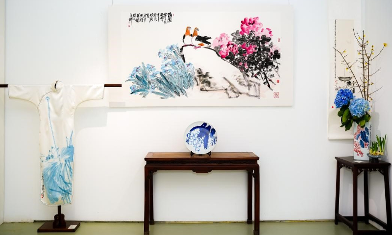 Photo: A collection of Liu Shaobai's art works