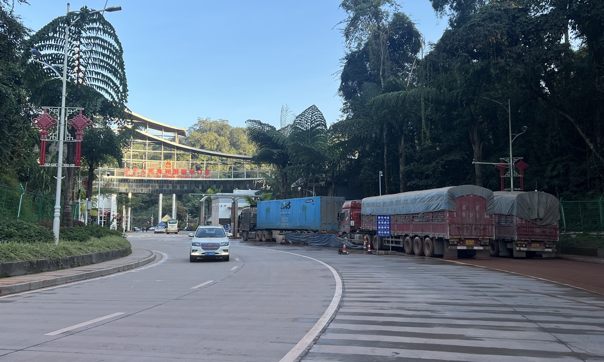 Trucks pass through the Mohan Port on China's border with Laos in Xishuangbanna Dai Autonomous Prefecture, Southwest China's Yunnan Province. Photo: Leng Shumei/Global Times
