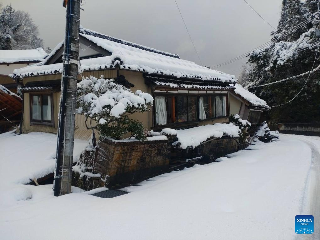 This photo taken on Jan. 8, 2024 shows a street view in Suzu city, Ishikawa prefecture, Japan. The death toll has climbed to 168 in Japan's Ishikawa on Monday after a series of earthquakes of up to 7.6 magnitude struck the central prefecture and its vicinity last week, as heavy snow and rain have hampered rescue operations. (Photo: Xinhua)